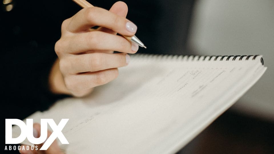 ¿Quieres saber cómo funciona la aceptación de herencia a beneficio de inventario y todo lo que has de tener en cuenta? Te lo contamos.