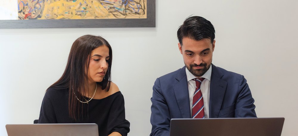 Abogado para fusiones y adquisiciones de empresas en Mallorca. Simonet Espina Abogados.